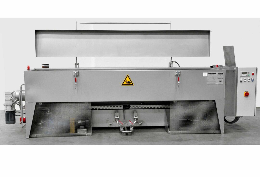 Waschmaschine HA zur Reinigung von Rasterwalzen und Tiefdruckzylindern mit geöffnetem Deckel