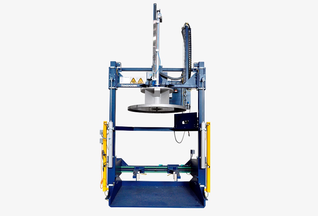 Industrielle Waschmaschine SP mit Hochdruckreinigungseinheit HRE zur Reinigung von Containern und IBCs auf Metall